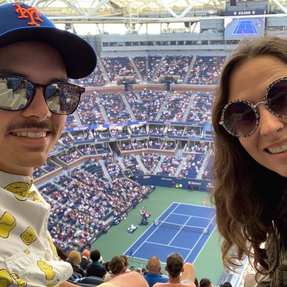 Meet your Posher, Jonathan - Picture 1 of 1